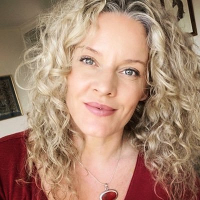 Profile Picture of Sarah Rees 🌳 (@sarahrees) on Twitter