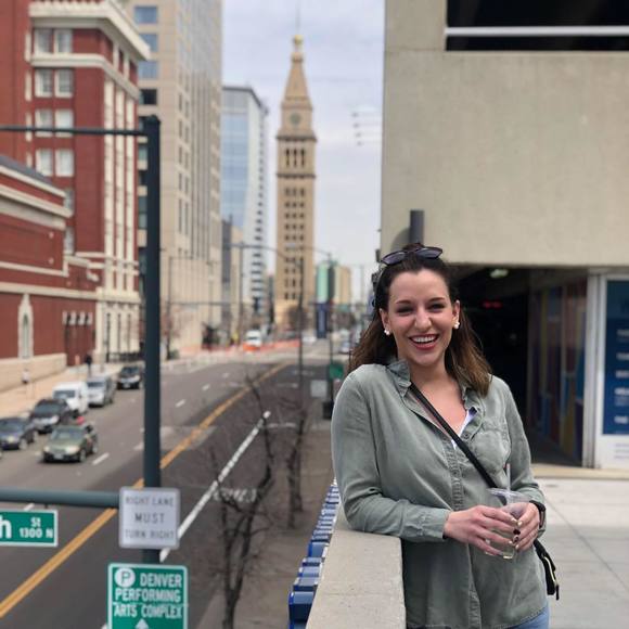 Profile Picture of Hannah Schneider (@h_schneids) on Poshmark