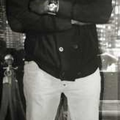 Profile Picture of DeAndre Bradshaw (@DeeBradshaw33) on Twitter