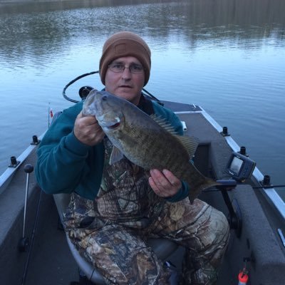 Profile Picture of Brad Rutledge (@BradRutledge9) on Twitter