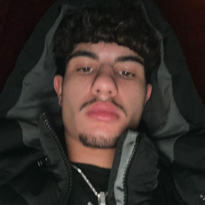 Profile Picture of Roberto Crasta (@robertocrasta) on Tiktok