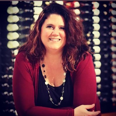 Profile Picture of Michelle Needham (@micnee80) on Twitter