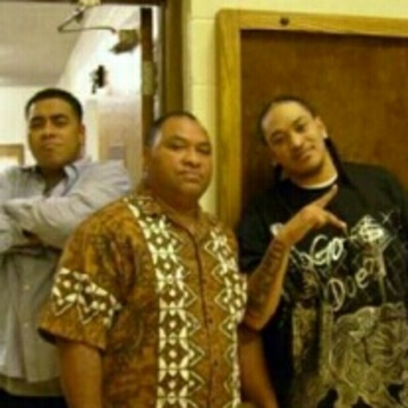 Profile Picture of Mele Paongo (@melek7) on Poshmark