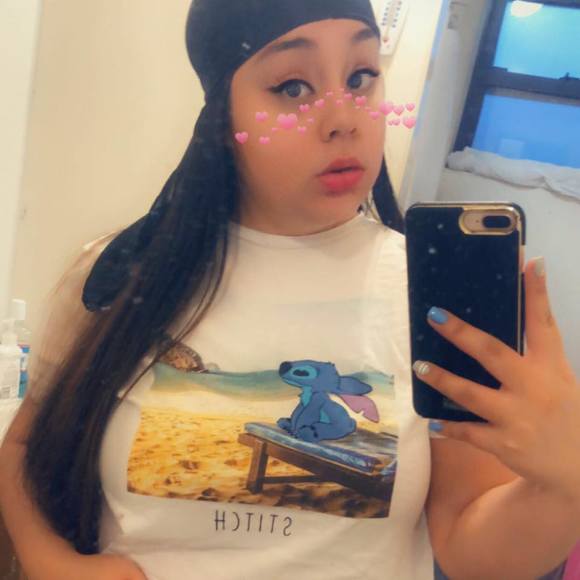 Profile Picture of Yanellis Collado (@ycollado96) on Poshmark