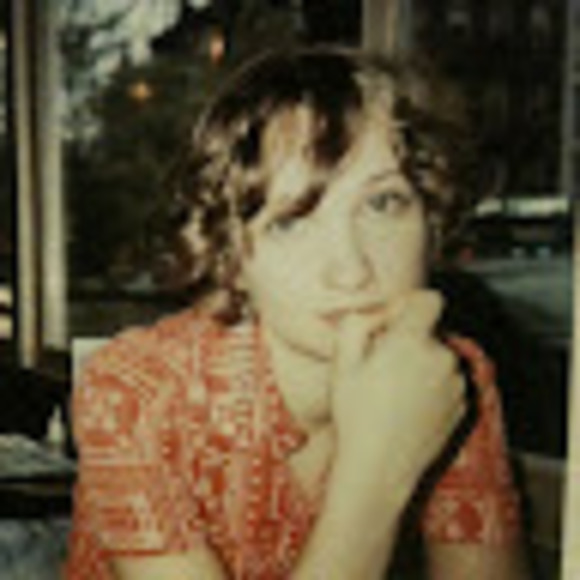 Profile Picture of Heather Spaulding (@haspaulding) on Poshmark