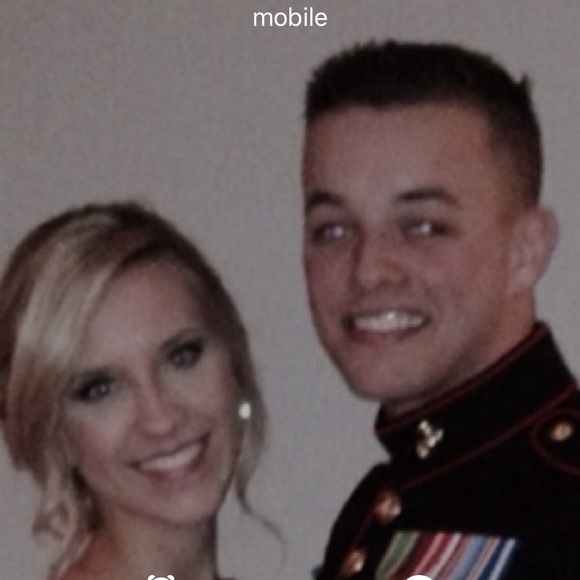 Profile Picture of Derek Fontenot (@font21) on Poshmark