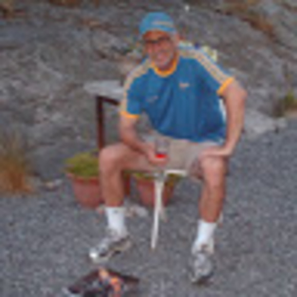 Profile Picture of Tom Skinner (@tomskinner263) on Poshmark