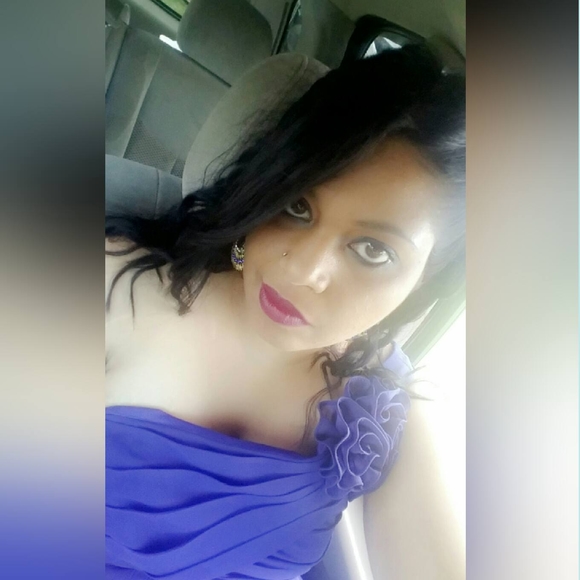 Profile Picture of Vita Sukram (@pravita) on Poshmark