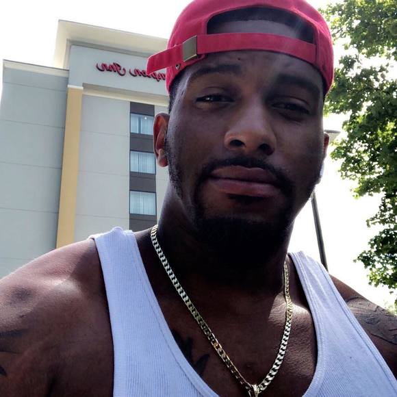 Profile Picture of Marcus Aughtry (@ssentgod9) on Poshmark