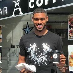 Profile Picture of Devin McCartney (@DevinMcCartney1) on Twitter