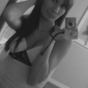 Ally Navarro - Myspace Profile Picture of Ally Navarro (@222545615) on Myspace