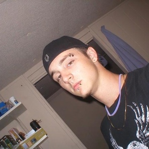 Profile Picture of Brandon Kumlin (@dragonluvr2) on Myspace