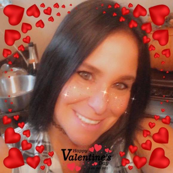 Profile Picture of Sally Young (@catness777) on Poshmark