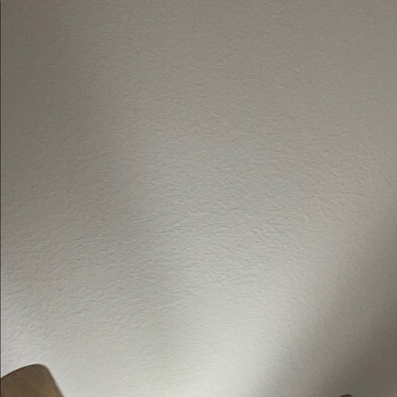 Profile Picture of Lillian Vasquez (@lv91892) on Poshmark