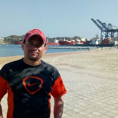 Profile Picture of John Velasquez (@johnvelasquez01) on Twitter