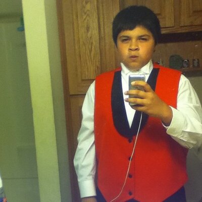 Profile Picture of Cesar Arreola (@CesarArreola10) on Twitter