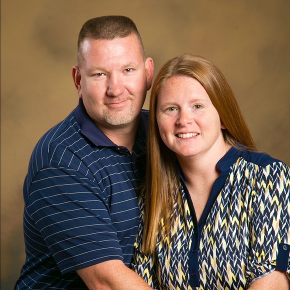 Profile Picture of Angela Smith (@maswife) on Poshmark