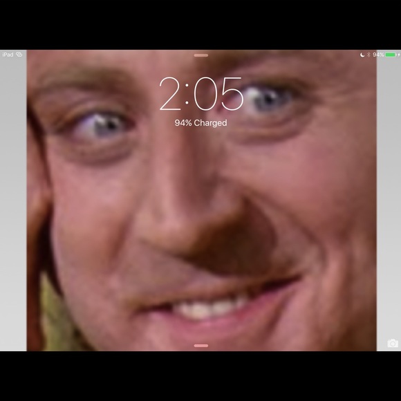 Profile Picture of Julian Tiana (@juliantiana) on Poshmark