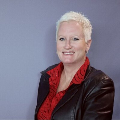 Profile Picture of Donna Clements (@DonnaClements9) on Twitter