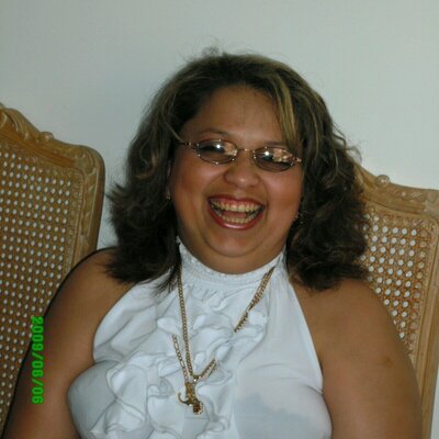 Profile Picture of Aracely Flores (@aracelyflores75) on Twitter