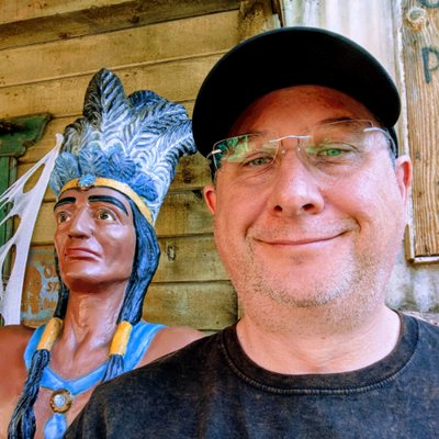Profile Picture of Bruce Tretzen (@tretzen) on Twitter