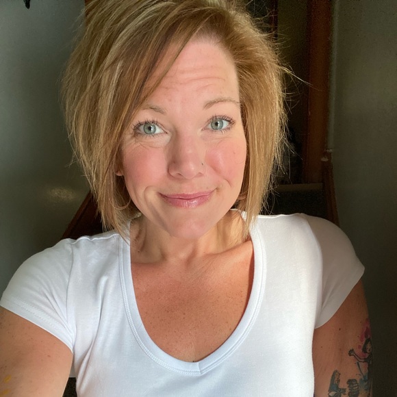 Profile Picture of Sky Seery (@seeryusfam) on Poshmark