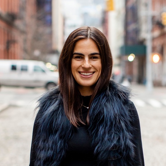 Profile Picture of Sarah Wallack (@swall9865) on Poshmark