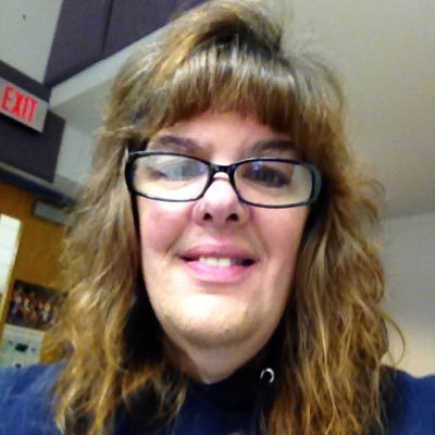 Profile Picture of Holly Jacoby (@hollyjacoby) on Twitter