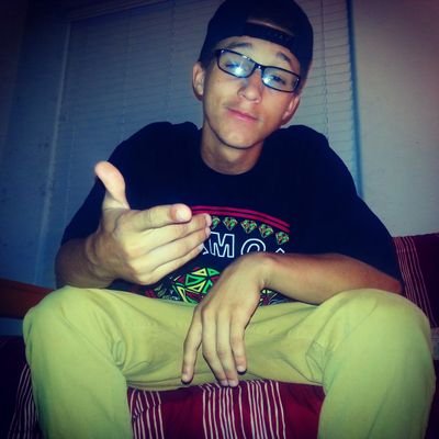 Profile Picture of Eric Reddecliff (@sticky_stash) on Twitter