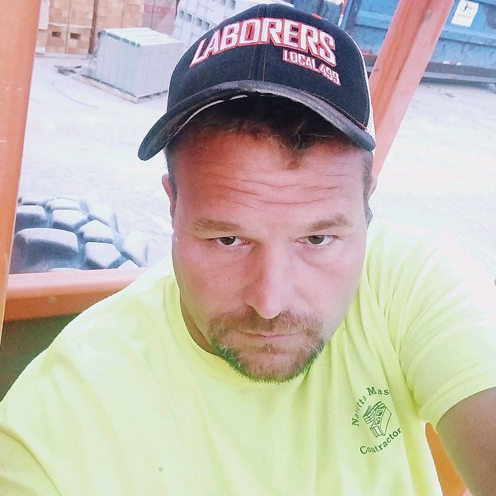 darrellweirauch40 - Tiktok Profile Picture of darrellweirauch40 (@darrellweirauch40) on Tiktok