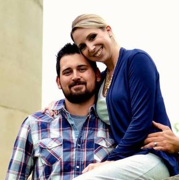 Profile Picture of Drew Barrett (@drew5675) on Poshmark