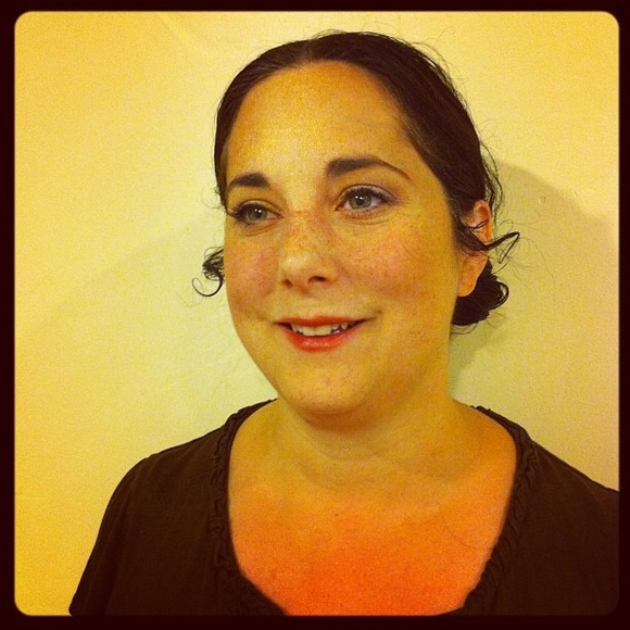 Profile Picture of Amy Buckingham (@salsters) on Poshmark