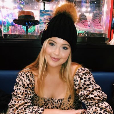 Profile Picture of Julia 🌸 (@julia_spencer20) on Twitter