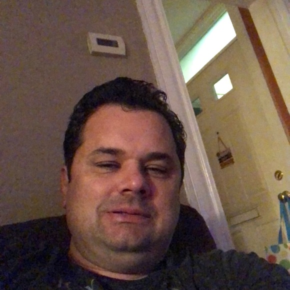 Patrick Rohan - Poshmark Profile Picture of Patrick Rohan (@pkrohan69) on Poshmark