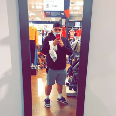 Profile Picture of Ju1y (@julionevarez_) on Twitter