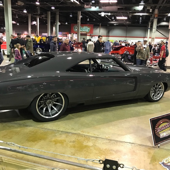 Profile Picture of Maurice Montgomery (@mauricej286) on Poshmark