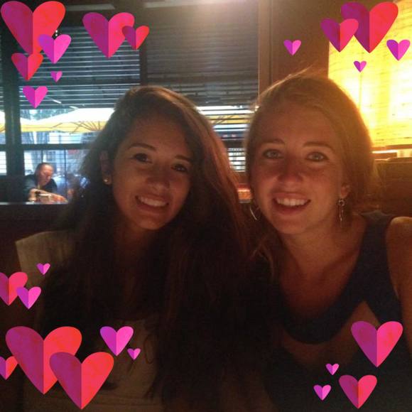 Profile Picture of Stephanie Srour (@stephanie_srour) on Poshmark