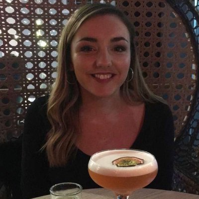Profile Picture of Lucy (@LucyPhillips827) on Twitter