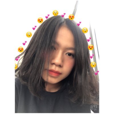 Profile Picture of HelenTrinh (@HelenTrinh17) on Twitter