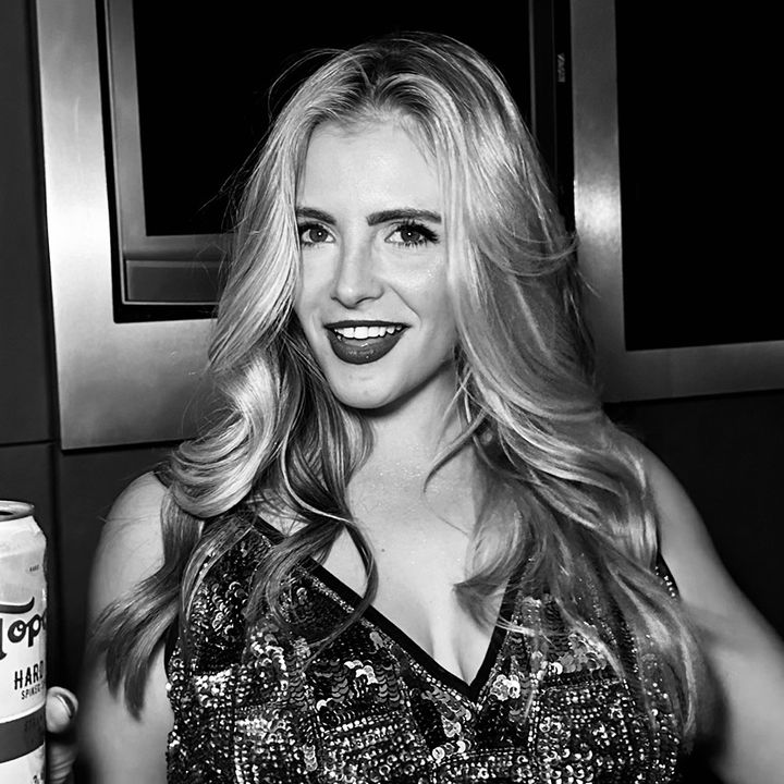 Profile Picture of Amanda Morgan (@@amandatwell) on Tiktok