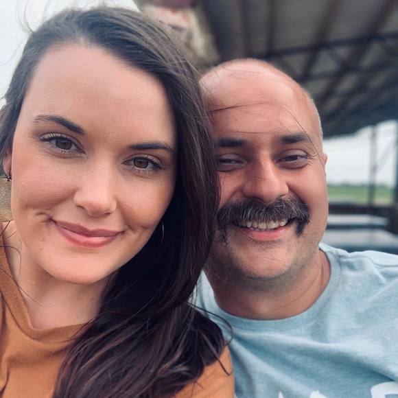 Profile Picture of Danielle Mixon (@daniellemixon) on Poshmark