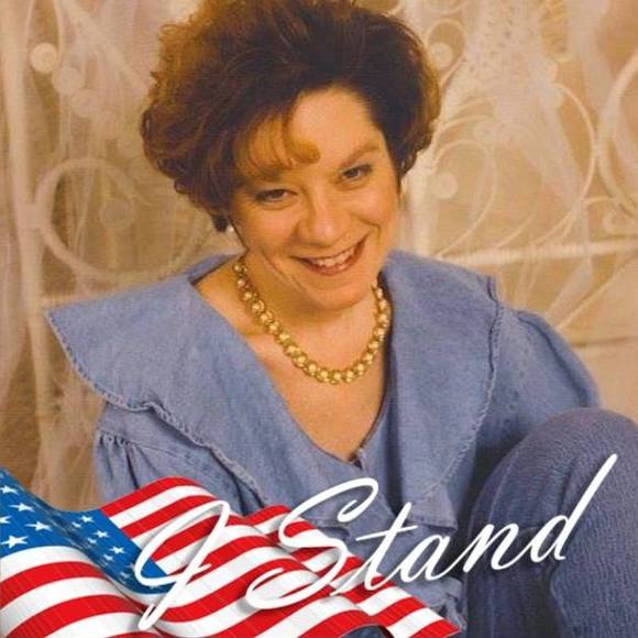 Profile Picture of Kim Kreiser (@kimkreiser) on Poshmark