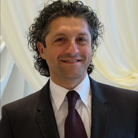 Profile Picture of Leo Varshavsky (@leovarsh) on Poshmark