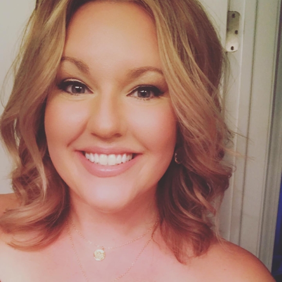 Profile Picture of Maren Szekely (@maren614) on Poshmark