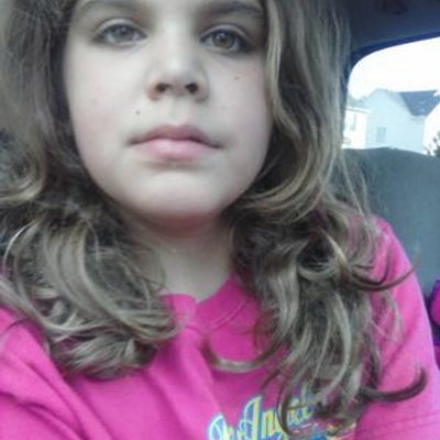 Profile Picture of Yvette Ledesma (@yvette_ledesma) on Twitter