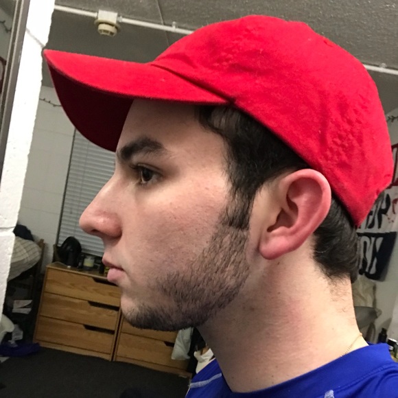Profile Picture of Anthony Wells (@awells121398) on Poshmark