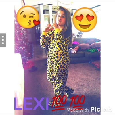 Profile Picture of Alexia Vasquez (@_____lexieee) on Twitter