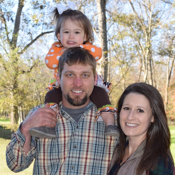 Profile Picture of Sara jo Bradley (@sarajobradley) on Poshmark