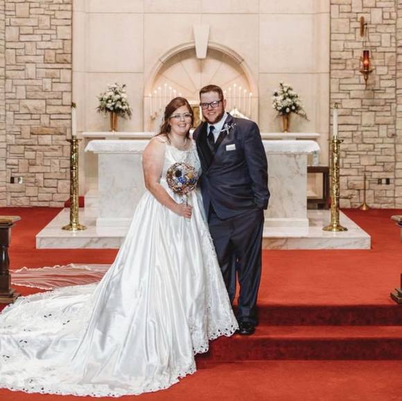 Profile Picture of Erica Debesis (@ericadebesis) on Poshmark