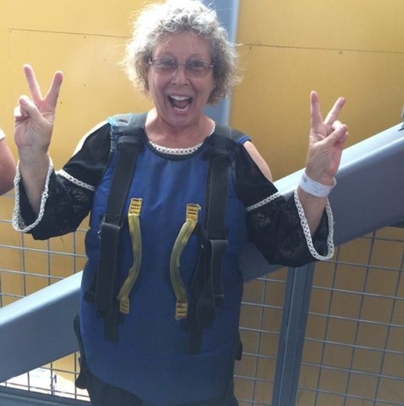 Susan Risberg - Poshmark Profile Picture of Susan Risberg (@risbergsusan65) on Poshmark